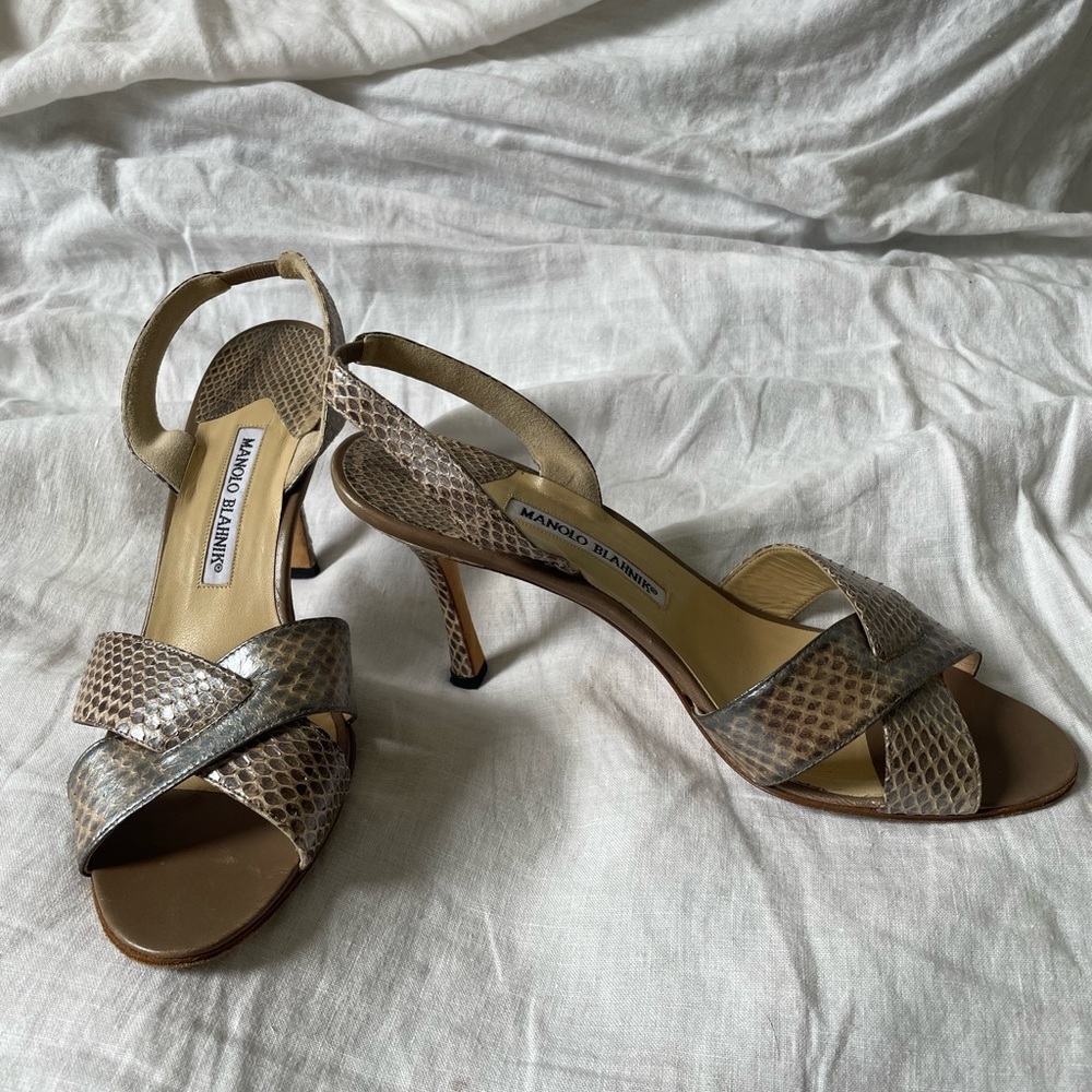 Manolo Blahnik Leather Slingback Sandals